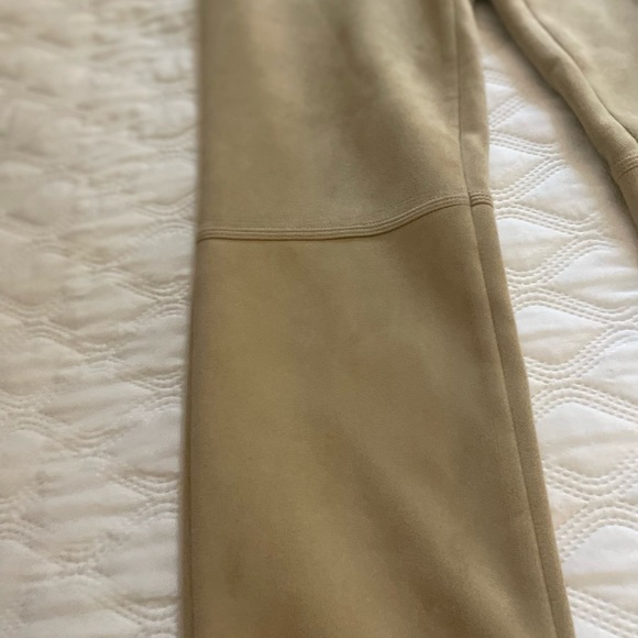 Max Studio Tan Faux Suede Leggings Size M - Picture 5 of 13